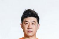 崔鹏，前中国职业足球运动员