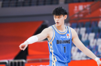 曾凡博，中国男子职业篮球联赛（CBA）球员