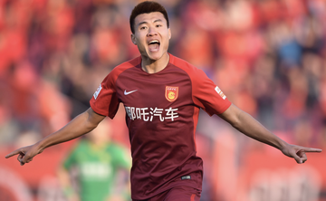 董学升，中国男子职业足球运动员
