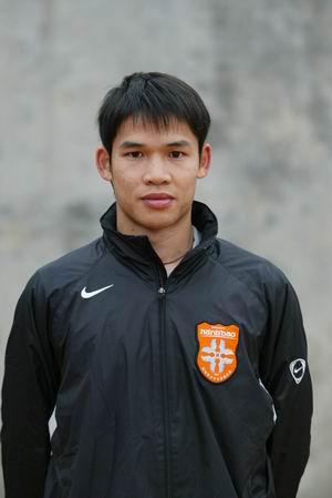 李健华，前中国男子职业足球运动员
