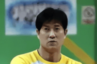 李晓勇，前中国国家男子篮球队后卫、教练员