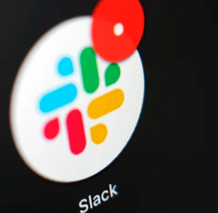 Slack最新的重新设计有一个专用的DM选项卡和一个Discord风格的活动视图