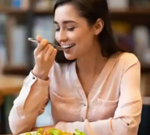糖尿病患者外出就餐正念饮食以更好地控制血糖的5个秘诀