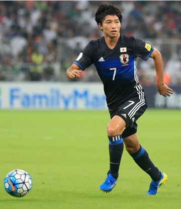 柴崎岳，日本男子国家足球队中场