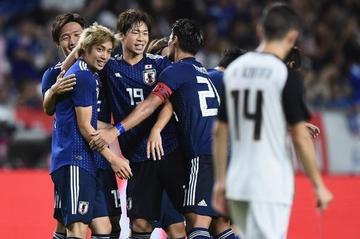 伊东纯也，日本男子国家足球队前锋