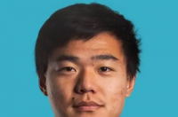 张新林，中国男子足球运动员