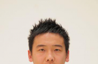 王伟龙，前中国男子职业足球运动员