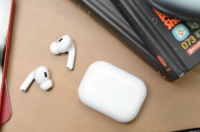 Apple AirPods Pro耳塞回落至199美元