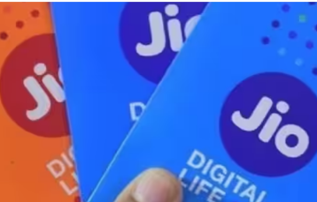 Jio成立7周年宣布额外充值数据