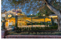 迪士尼乐园度假区通过蒂安娜皇宫餐厅旧金山广场等场所将特殊故事带入生活