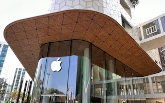 苹果iPhone 15智能手机开始销售