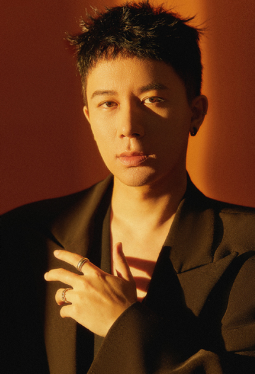 李明霖，中国内地男歌手
