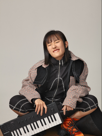 张钰琪，中国内地女歌手、音乐唱作人