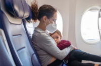 带宝宝旅行了解您在飞机上母乳喂养的权利