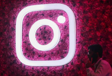 Instagram现在在故事上提供人工智能生成的背景
