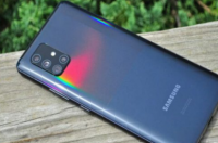 三星Galaxy A71智能手机现已上市