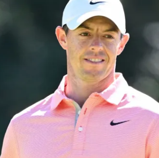 罗里麦克罗伊击败LPGA明星马克斯霍马赢得第九场比赛