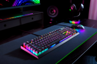 以109.99美元的新低价购买雷蛇BlackWidow V4 X有线机械键盘