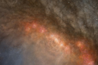 ALMA在附近的星爆星系中检测到一百多种分子物种