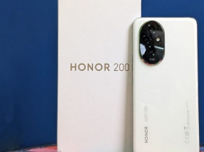 HONOR 200智能手机开箱和第一印象